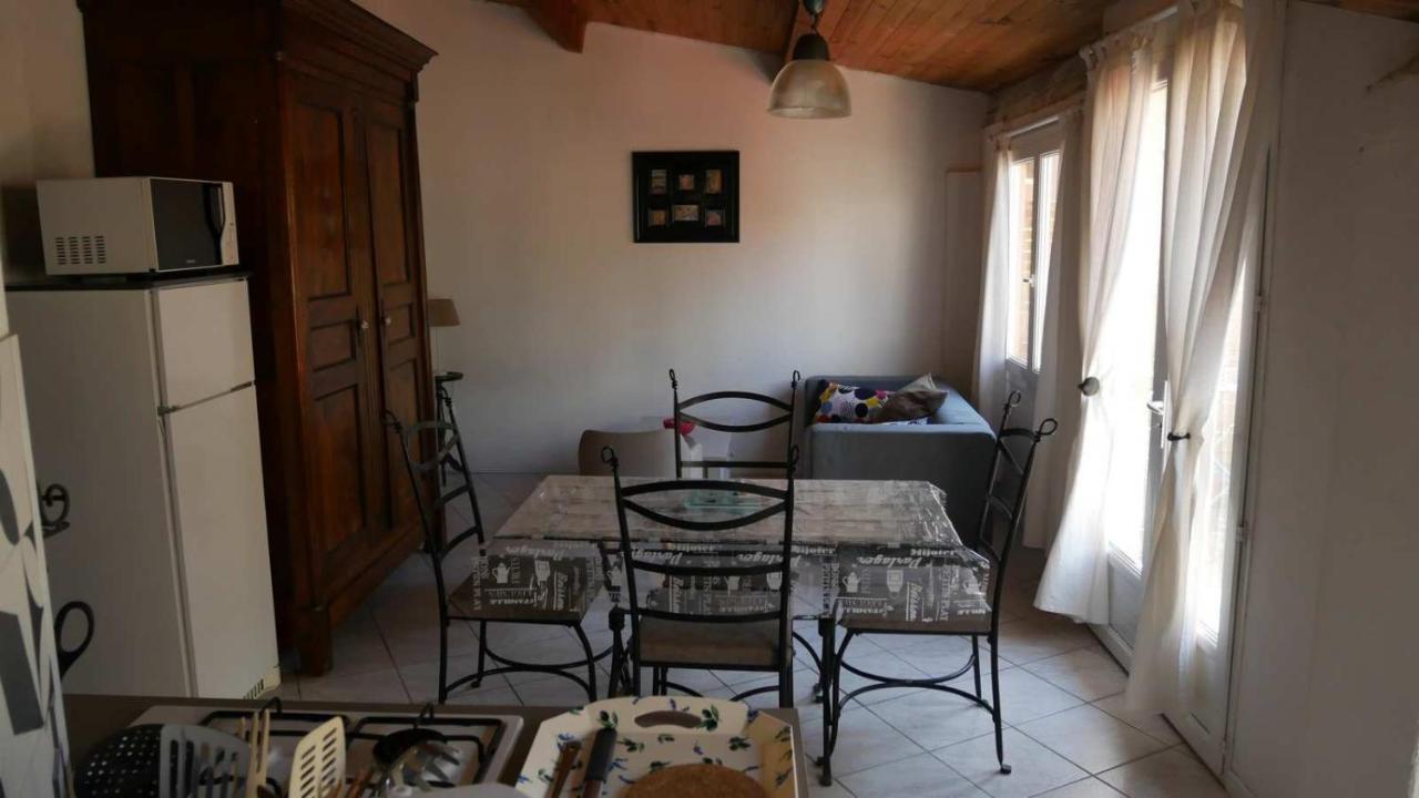 Mas Maurane - Les Lavandes Aux Portes D'Arles Apartment Tarascon Exterior photo
