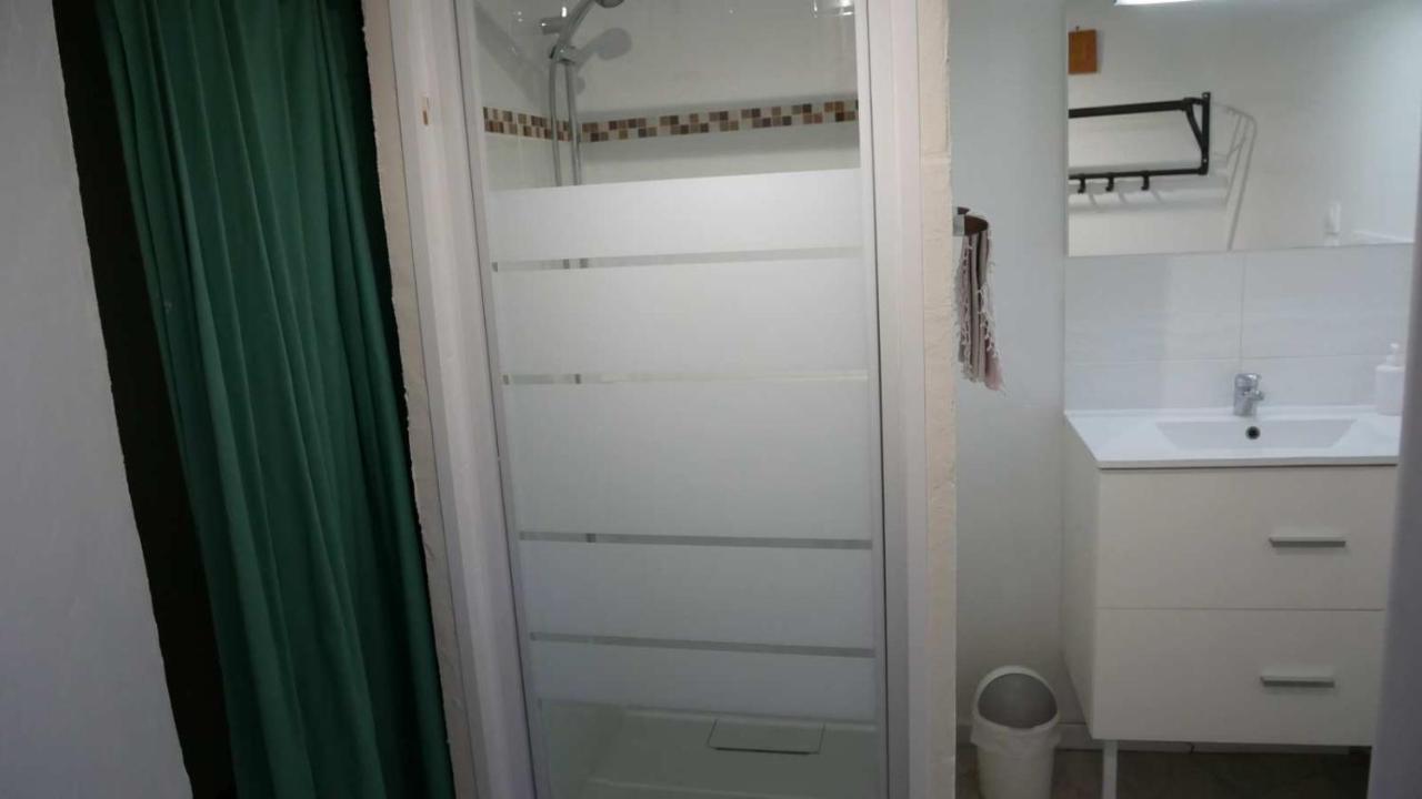 Mas Maurane - Les Lavandes Aux Portes D'Arles Apartment Tarascon Exterior photo